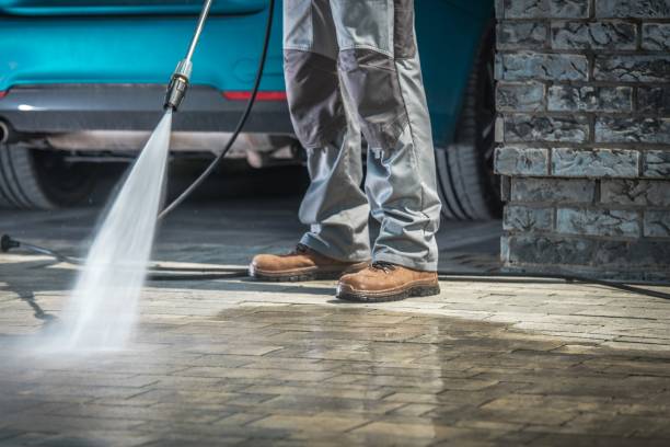 Best Parking Lot Cleaning in , WI